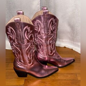 Metallic Pink Cowboy Boots